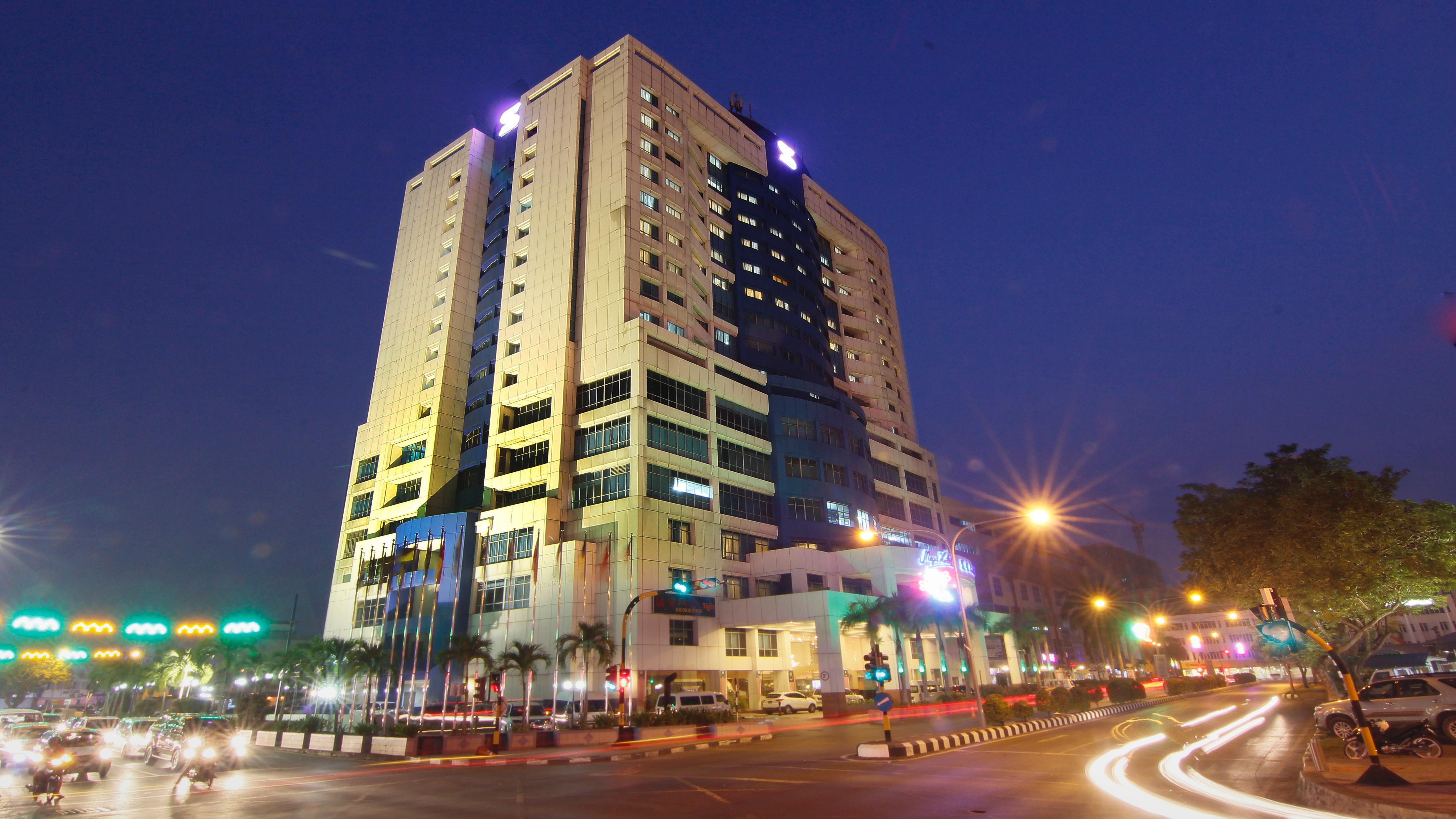 Mega Hotel Sdn Bhd Miri Eksteriør bilde