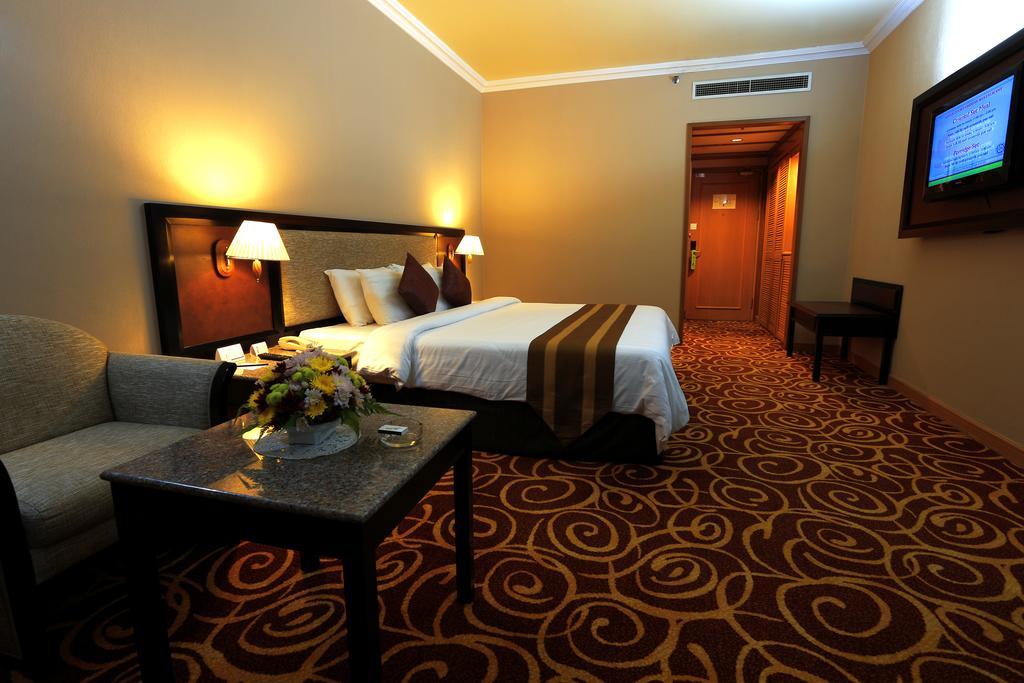 Mega Hotel Sdn Bhd Miri Rom bilde